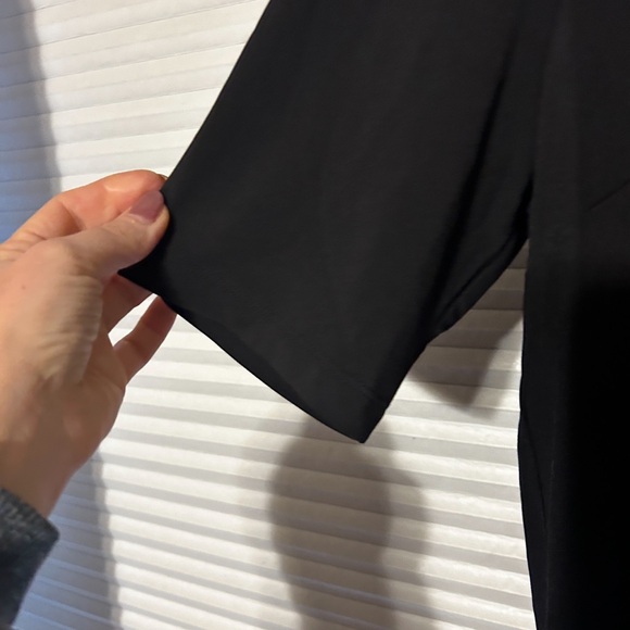 Like new Bob Makie Travelers material top medium - Picture 4 of 5